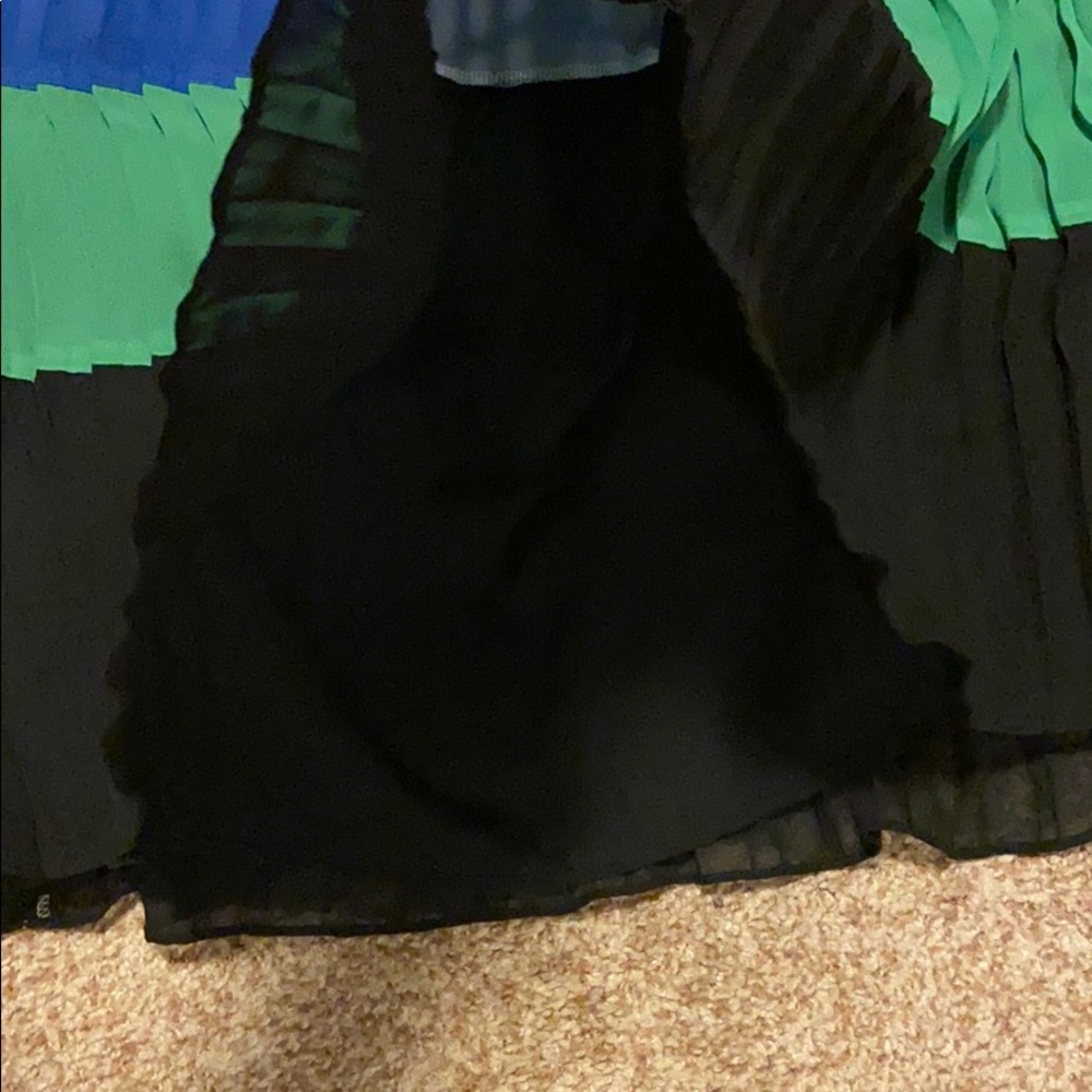 Bebe Dress - Picture 3 of 3